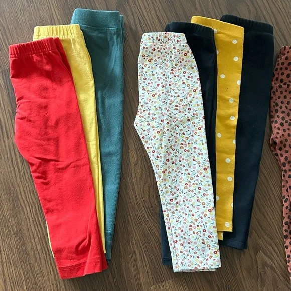 Bundle of 2T Leggings - Picture 3 of 3